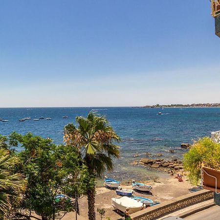 Brezza Di Mare Apartman Giardini-Naxos Kültér fotó