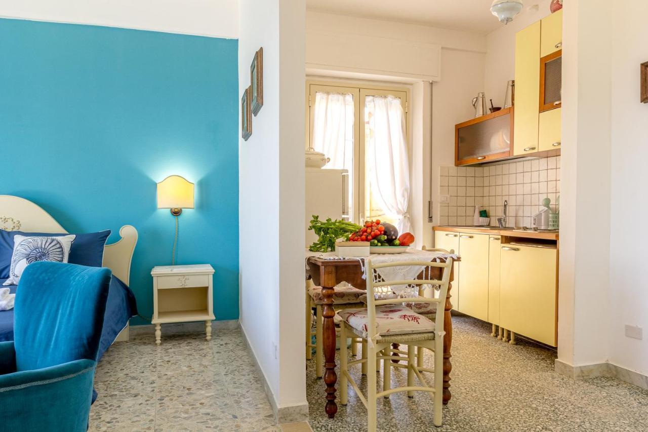 Brezza Di Mare Apartman Giardini-Naxos Kültér fotó