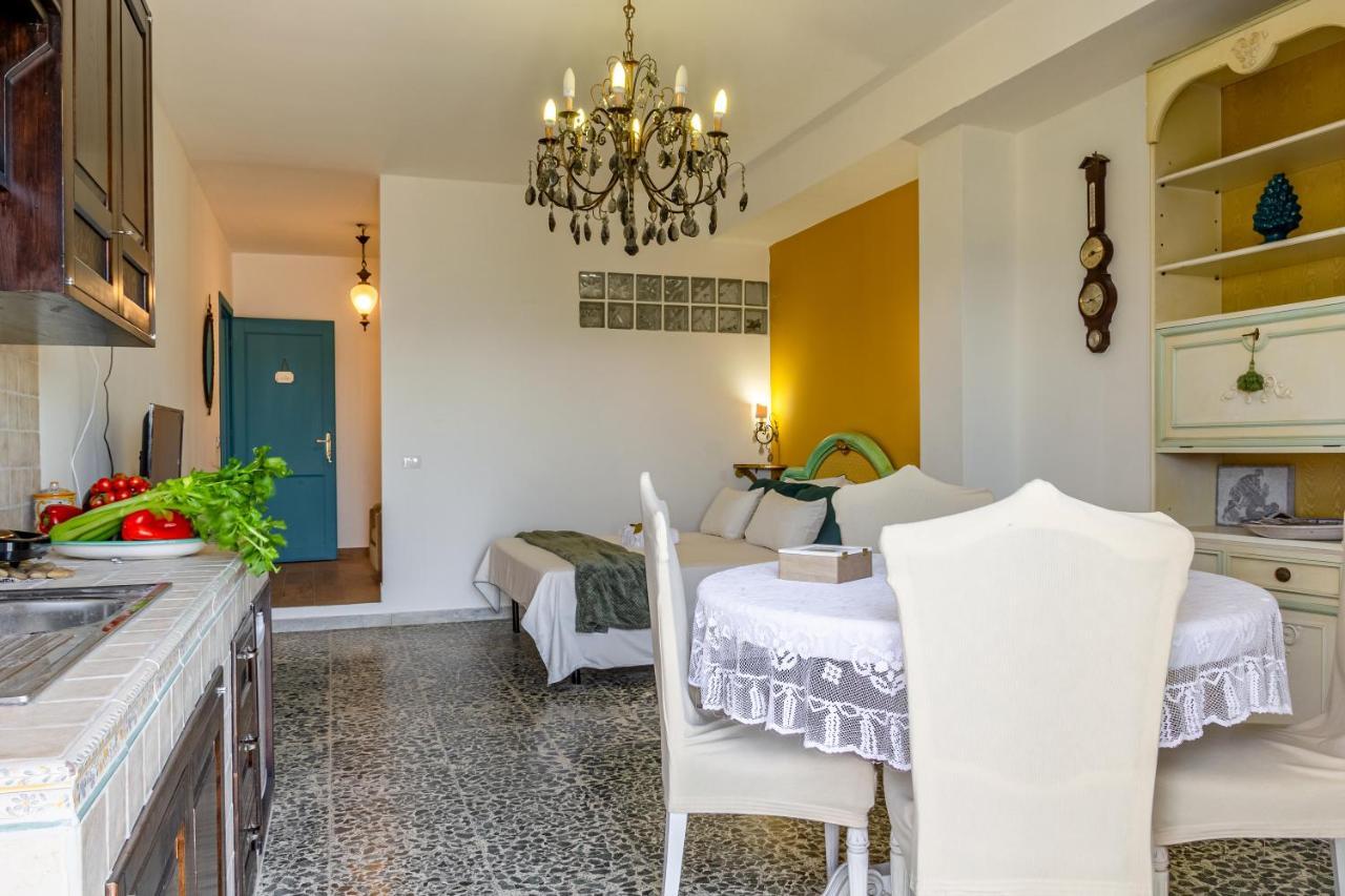 Brezza Di Mare Apartman Giardini-Naxos Kültér fotó